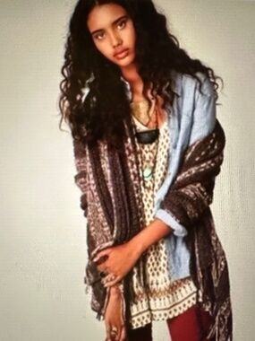 FREE PEOPLE BOHEMIAN CARDIGAN. LARGE